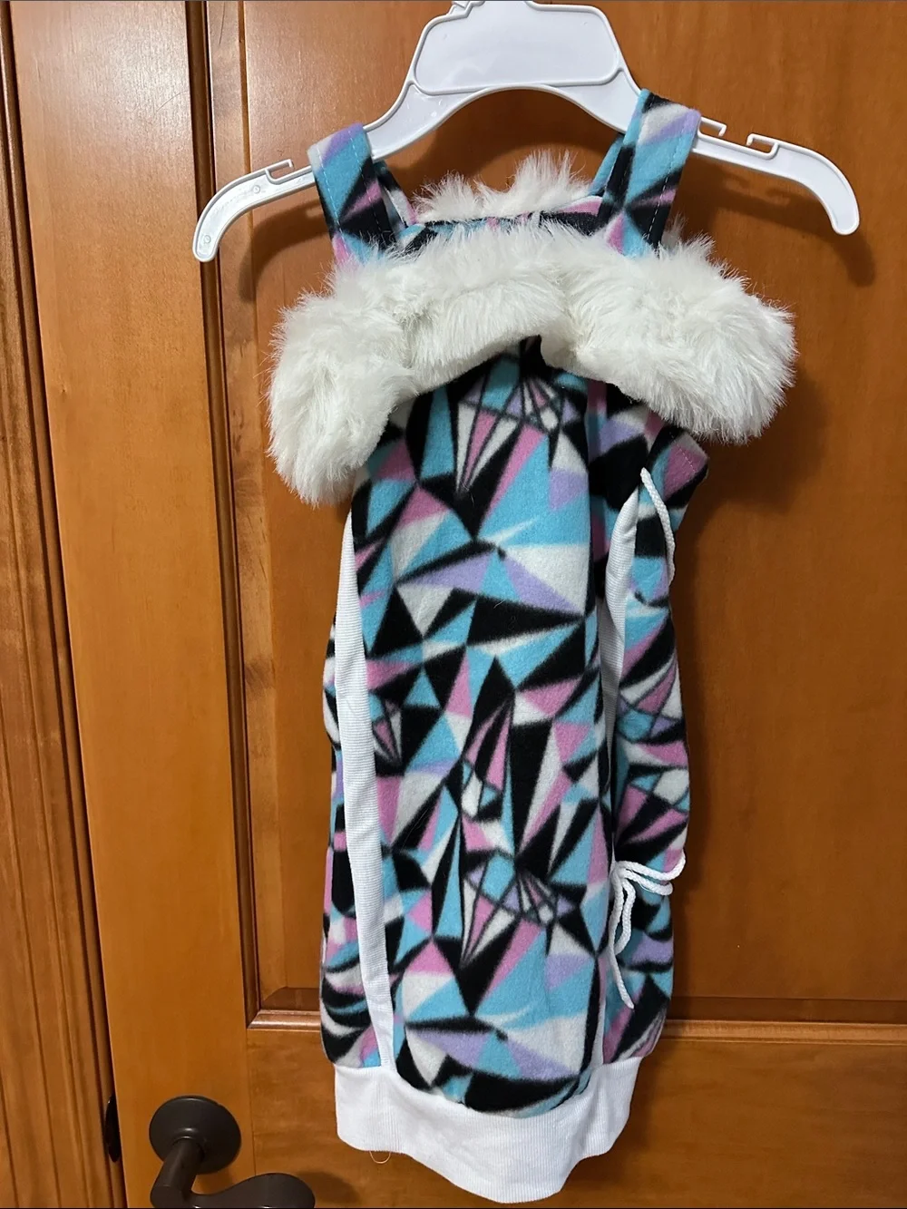 Monster High Abbey Bominable Girls 4-6 Costume with Arm & Leg Warmers Rubies